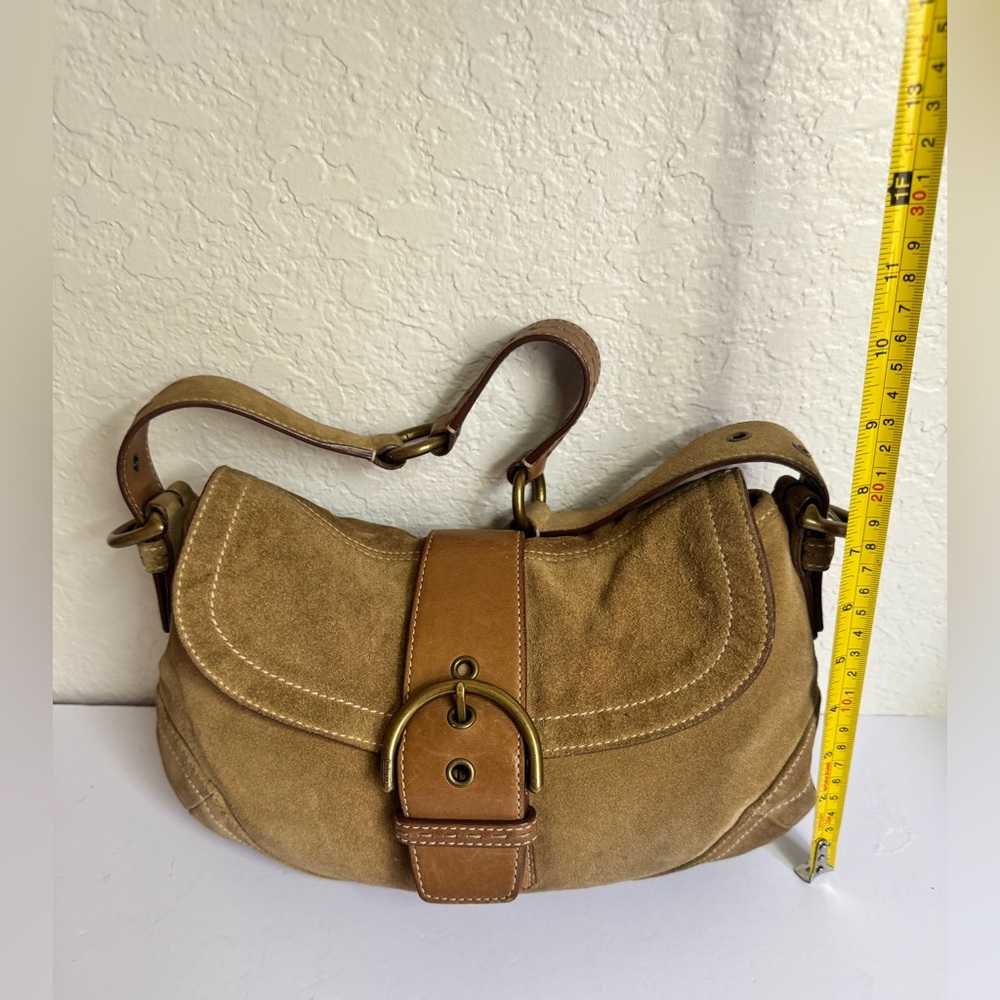 Coach Y2K 2004s SoHo Beige Tan Suede Shoulder Bag - Picture 3 of 15